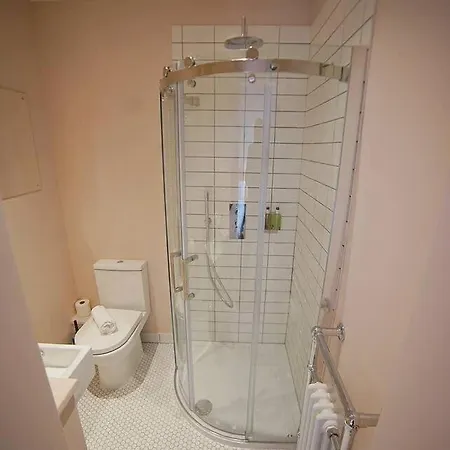 The Alma Taverns Boutique - 4 - Hopewell Holiday home Bristol