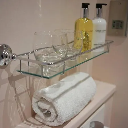 The Alma Taverns Boutique - 4 - Hopewell *